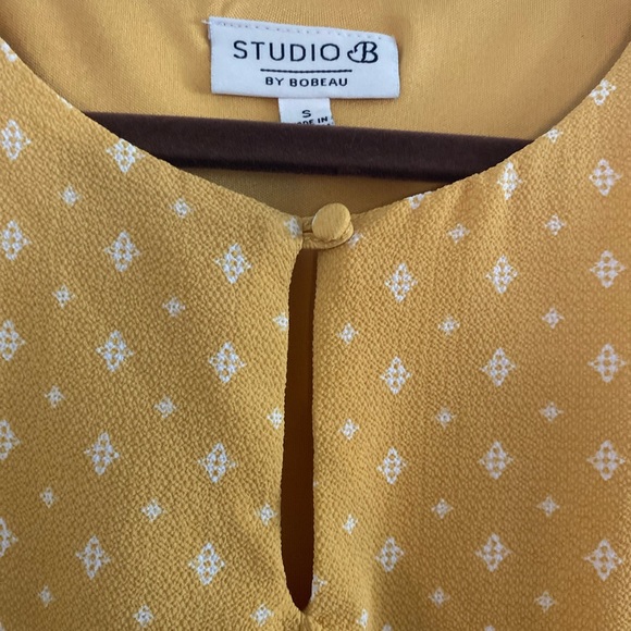 Bobeau Polka Dot Midi Dress - Picture 4 of 8